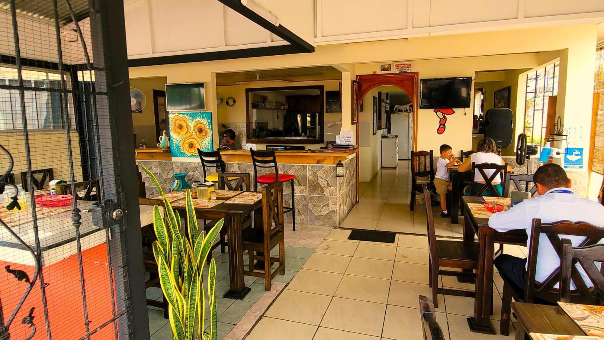 Tico Bed & Breakfast La Fortuna Buitenkant foto