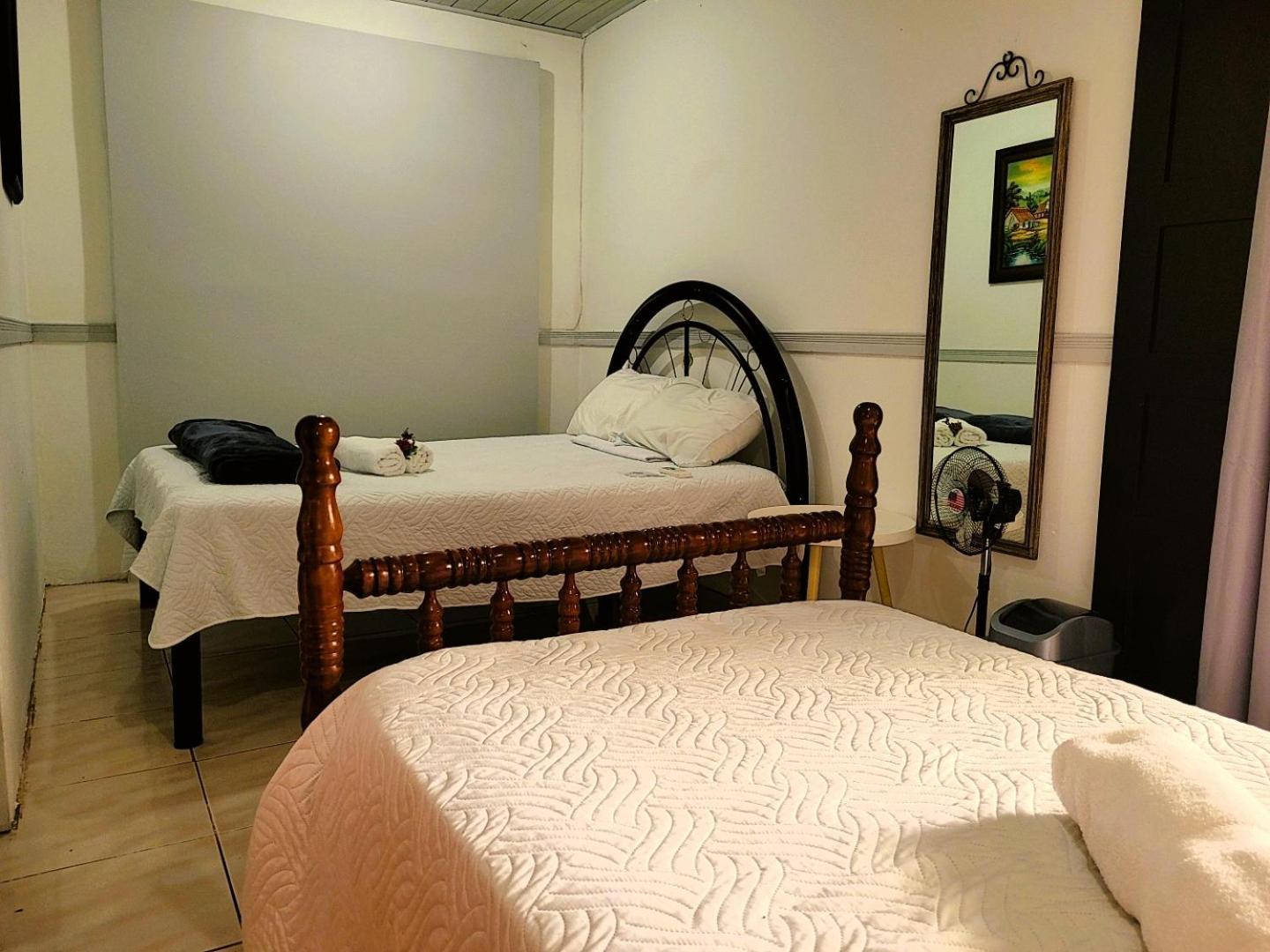 Tico Bed & Breakfast La Fortuna Buitenkant foto